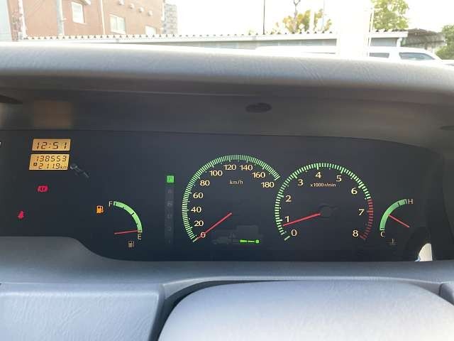 Nissan GLORIA HARDTOP 1999-09 190057-3