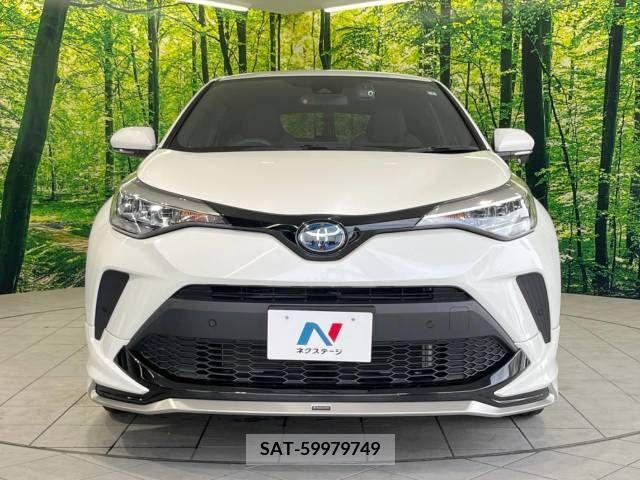 Toyota C-HR 2021-07 343404-14