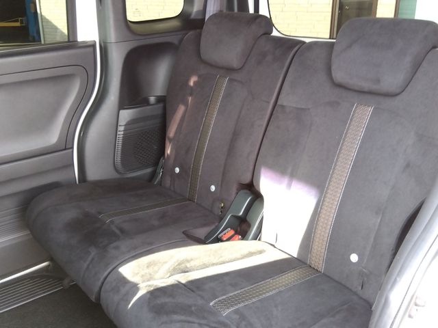 Honda N BOX CUSTOM 2018-03 24917-16