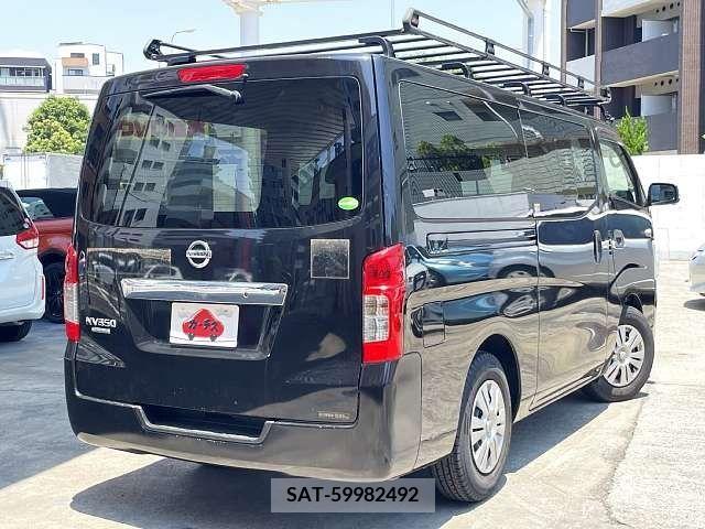 Nissan NV350 Caravan 2020-02 331456-2