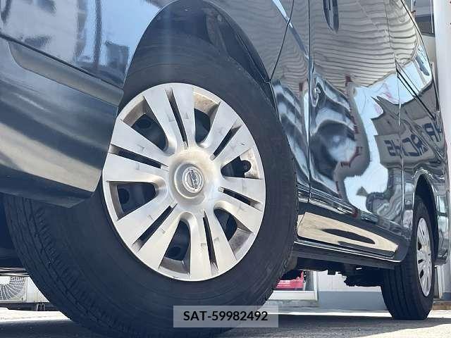 Nissan NV350 Caravan 2020-02 331456-3