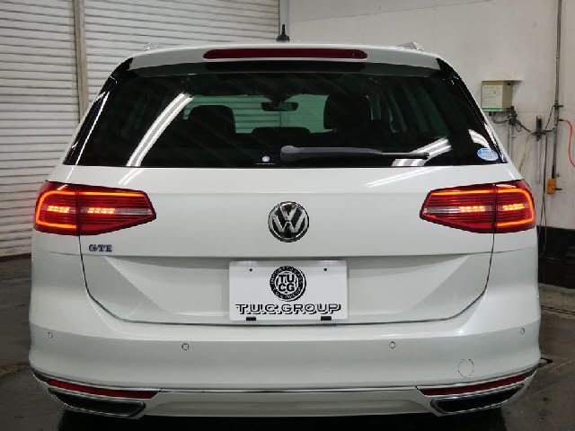 VolksWagen PASSAT 2016-05 1874-11