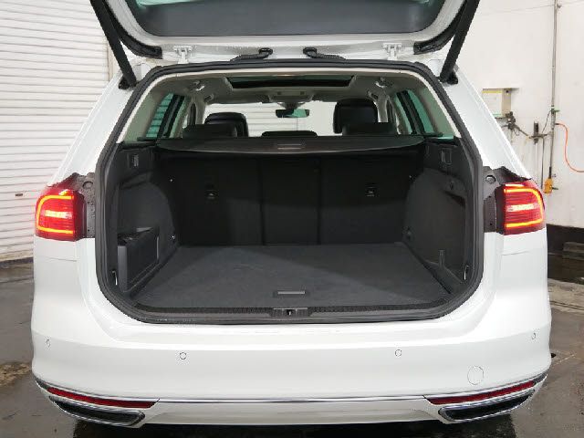 VolksWagen PASSAT 2016-05 1874-14