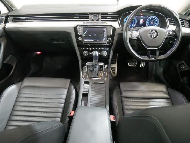VolksWagen PASSAT 2016-05 1874-1
