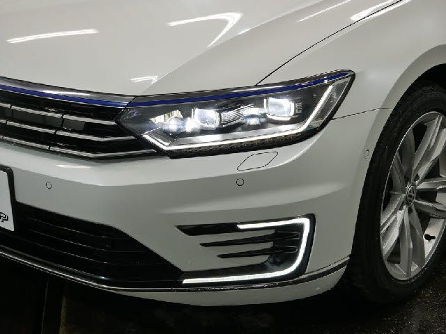 VolksWagen PASSAT 2016-05 1874-12