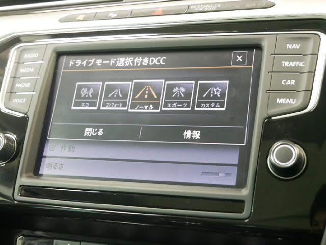 VolksWagen PASSAT 2016-05 1874-19