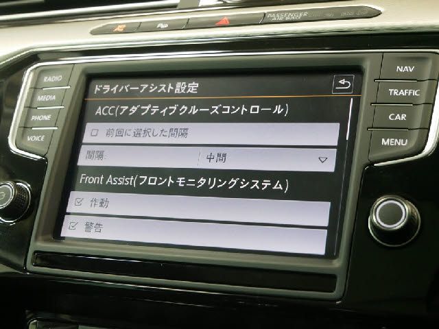 VolksWagen PASSAT 2016-05 1874-27