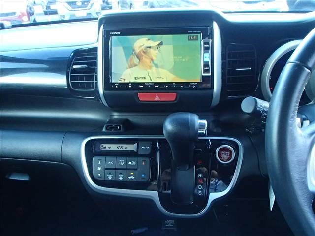 Honda N BOX CUSTOM 2015-05 6298-8