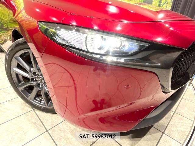 Mazda MAZDA3 2019-08 301053-12
