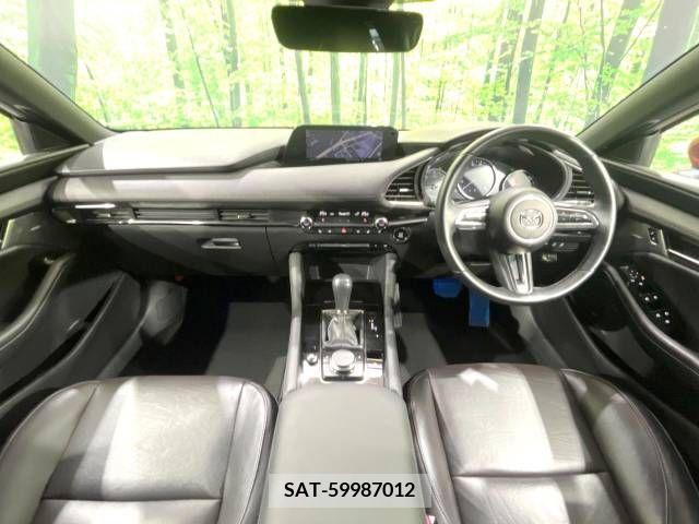 Mazda MAZDA3 2019-08 301053-1