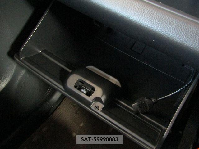 Nissan MOCO 2013-08 277811-16