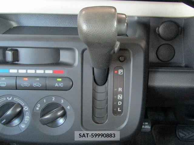 Nissan MOCO 2013-08 277811-19