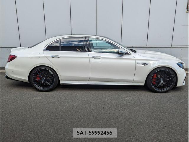 Amg E-CLASS 2018-01 319435-16