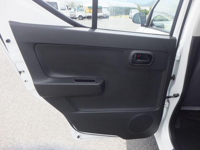 Suzuki ALTO 2017-04 4756-21