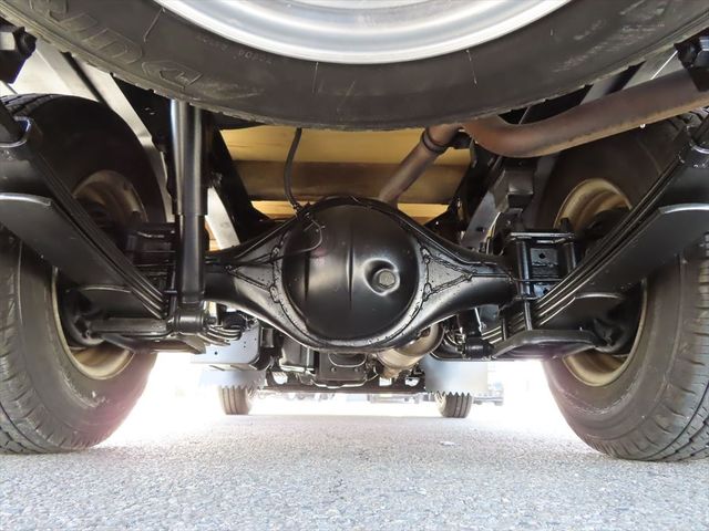 Isuzu ELF TRUCK 2006-02 2299-25