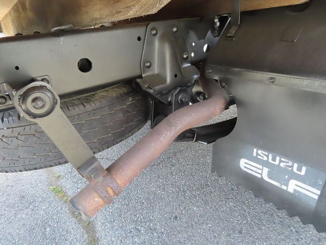 Isuzu ELF TRUCK 2006-02 2299-26