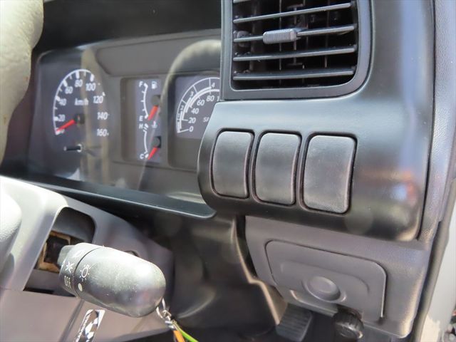Isuzu ELF TRUCK 2006-02 2299-13