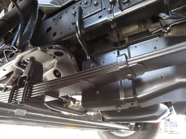 Isuzu ELF TRUCK 2006-02 2299-23