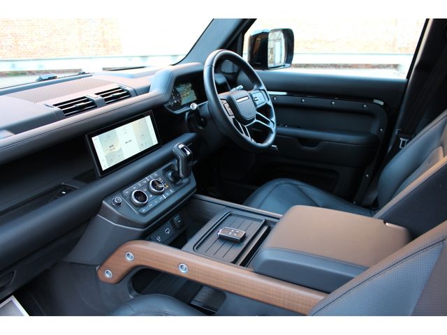 ROVER DEFENDER 2021-09 1886-23