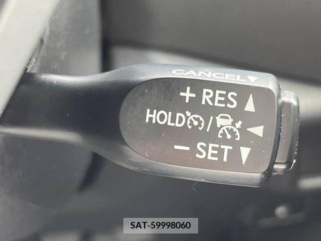 Toyota C-HR 2018-03 323010-4