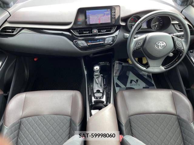 Toyota C-HR 2018-03 323010-1