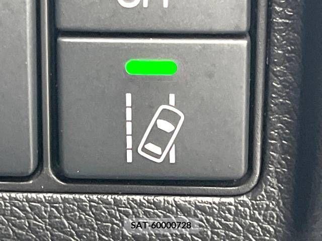 Honda VEZEL 2017-07 288513-7
