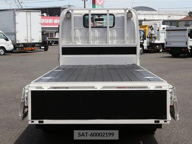 Hino DUTRO 2016-07 347079-12