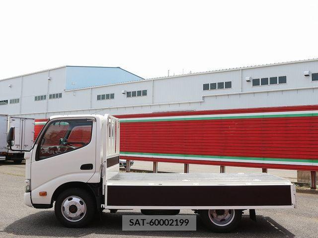Hino DUTRO 2016-07 347079-14