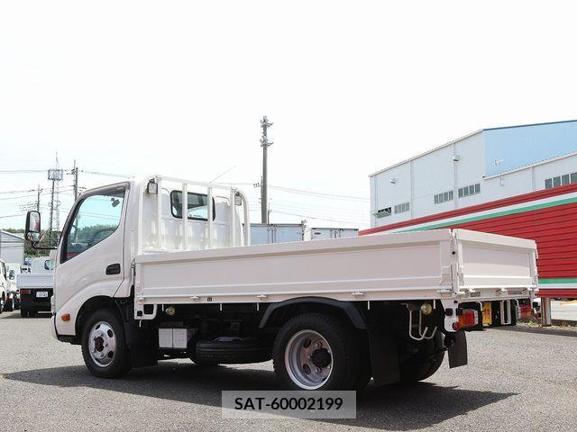 Hino DUTRO 2016-07 347079-6