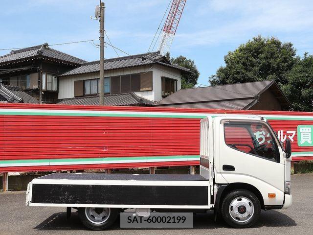 Hino DUTRO 2016-07 347079-11