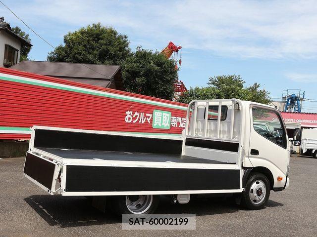 Hino DUTRO 2016-07 347079-10