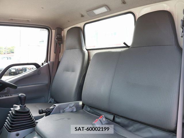 Hino DUTRO 2016-07 347079-29