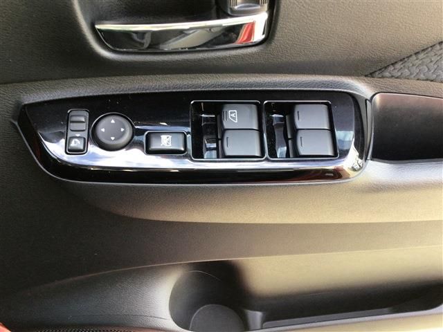 Nissan ROOX 2023-01 10370-9