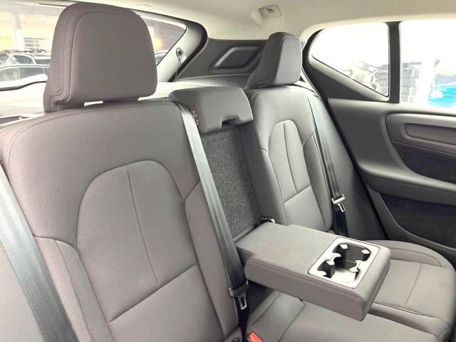 Volvo XC40 2020-11 8799-12