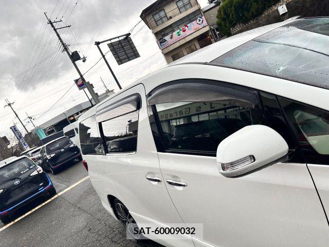 Toyota ALPHARD 2013-09 204681-16
