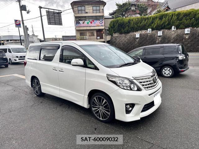 Toyota ALPHARD 2013-09 204681-2