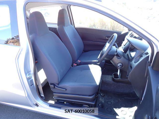 Daihatsu MIRA 2017-12 207767-14