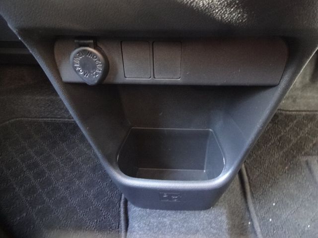 Daihatsu MOVE CANBUS 2021-03 183381-17