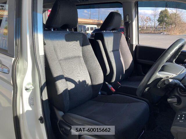 Honda e 2013-03 215595-19