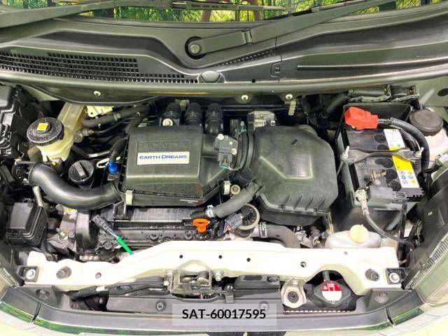Honda N BOX CUSTOM 2015-09 278986-19