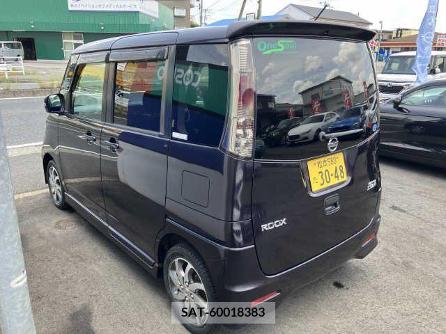 Nissan ROOX 2010-03 324232-2