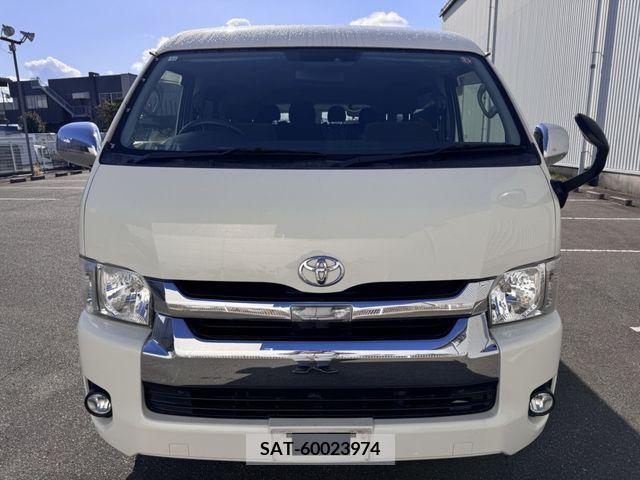 Toyota HIACE WAGON 2018-11 213038-1