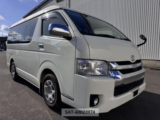 Toyota HIACE WAGON 2018-11 213038-2