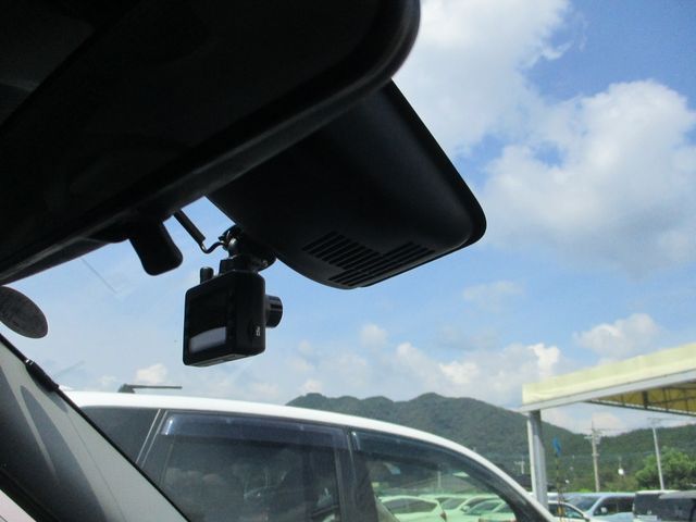 Daihatsu CAST 2015-10 14757-14