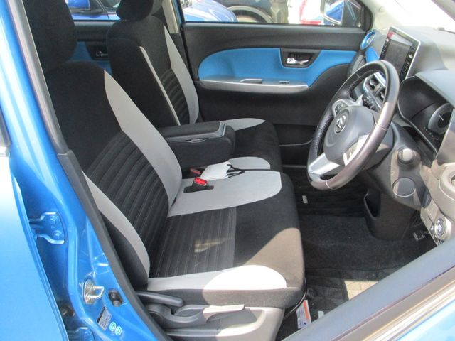 Daihatsu CAST 2015-10 14757-1