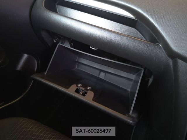Suzuki SWIFT 2013-11 320911-16