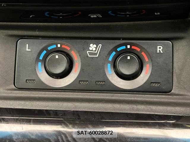 Toyota ALPHARD 2021-02 221085-5