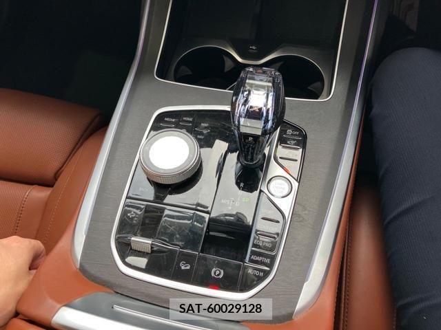 Bmw X7 2020-12 263146-16