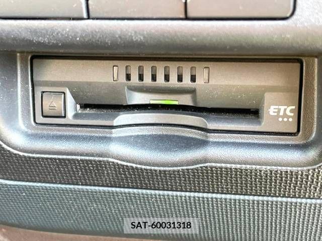 Toyota SPADE 2017-03 314606-6