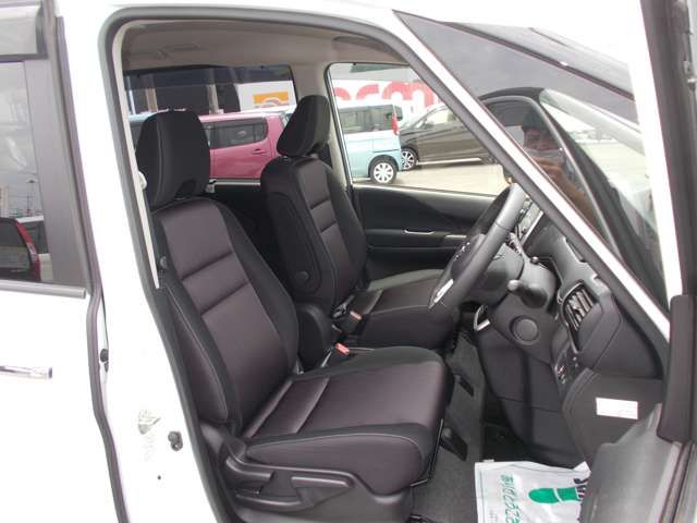 Nissan SERENA 2018-03 4938-11